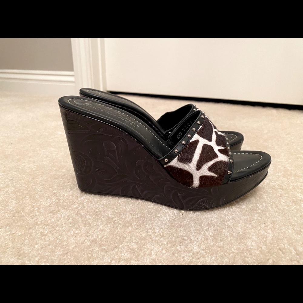 Donald J. Pliner Cow Hide Accent Wedges (Size 6.5)
